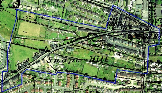 Figure 3: Snape Hill, Darfield - area of ‘Industrial Settlement’ outlined in blue, showing housing built within former field boundaries