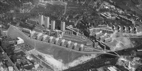  Figure 4: The Woodside / Burngreave Estate shortly after construction in the 1960s © SCC
